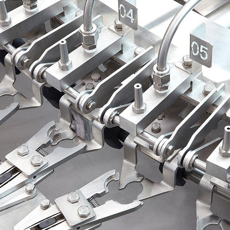 Hot filling machine